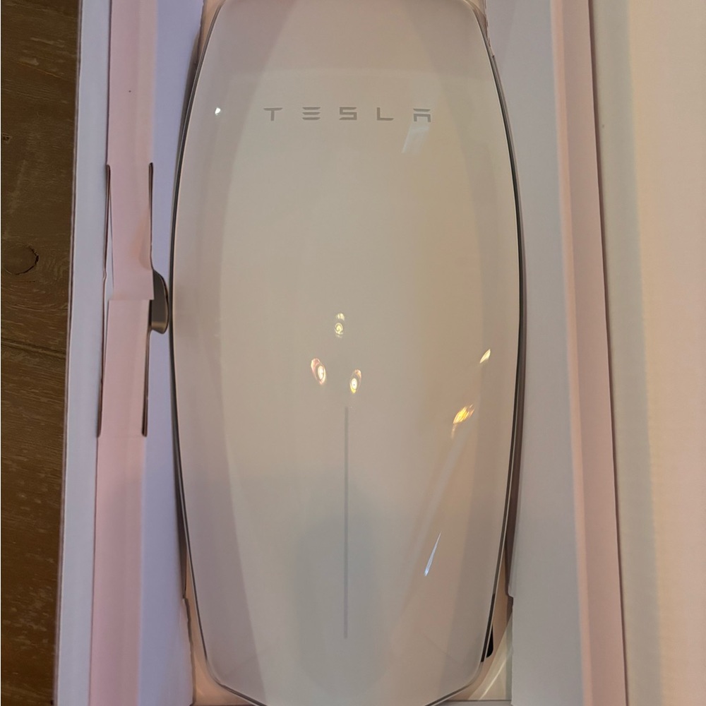 Tesla Faceplate White